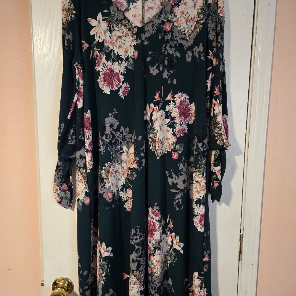 Sew In Love Dark Floral Long Sleeve Dress